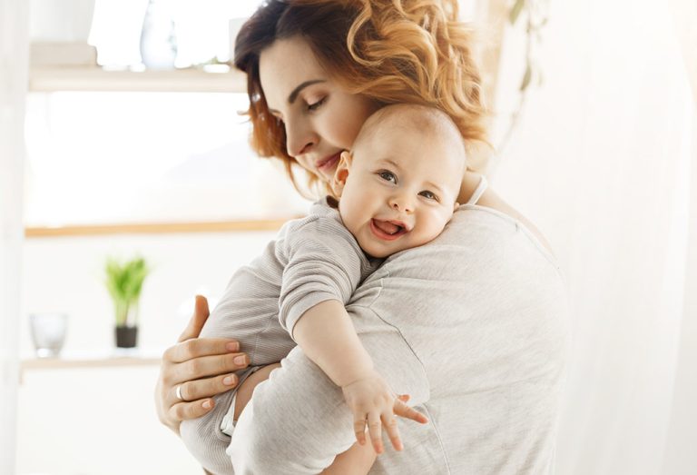 Mães de primeira viagem: dicas essenciais sobre a maternidade